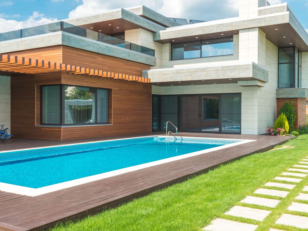 Beykoz Riva'da Havuzlu Müstakil Villa