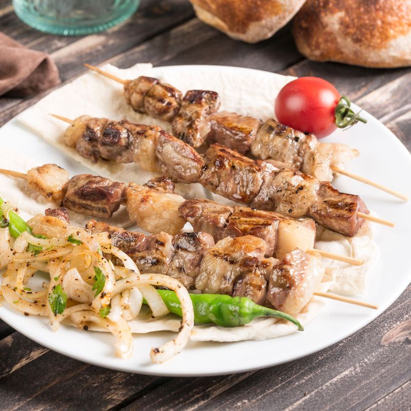 Köz Patlıcanlı Kuzu Şiş