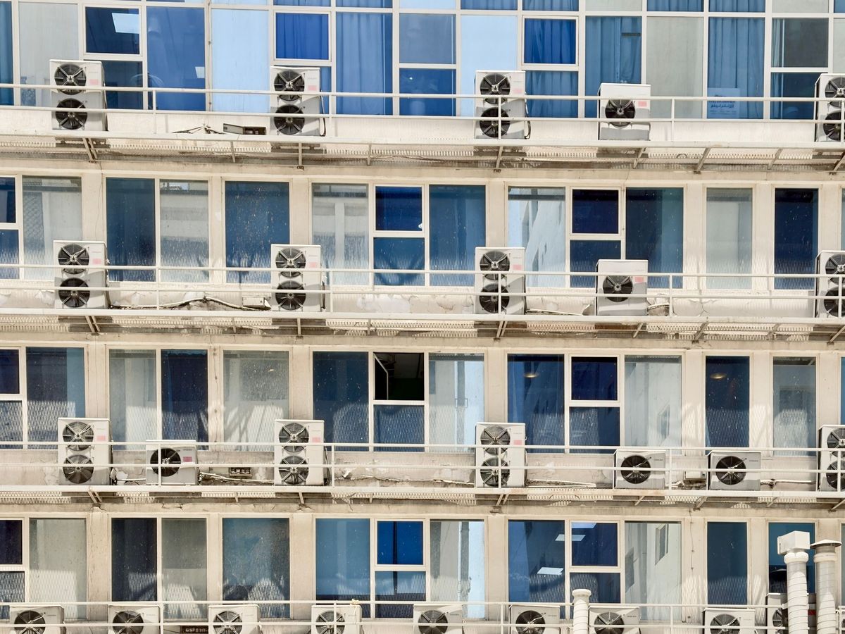 Ataşehir Finans Merkezi Plaza VRF Uygulaması